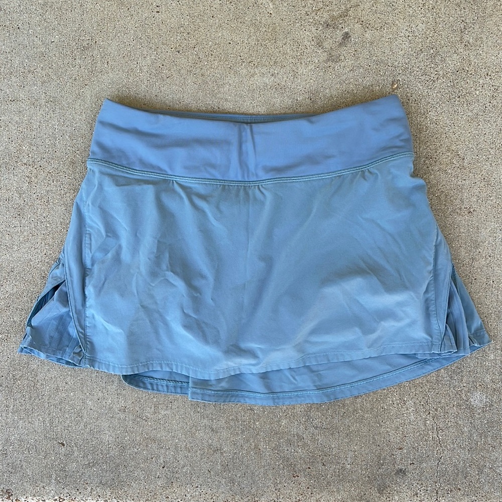 Lululemon Play Off The Pleats Skirt in Chambray Skirt